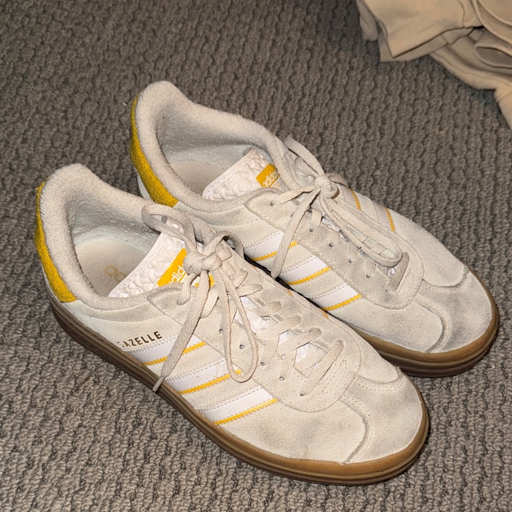 Adidas Gazelle Sneakers in Gray and Yellow
